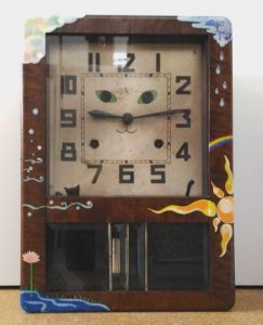 斎藤雨梟作「お天気屋さんの猫の目時計」写真